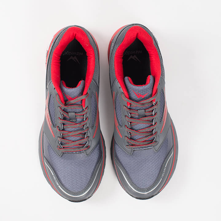Dessus des chaussures de running homme prontaeur innovation française Wizwedge Helium PCS pour douleur jambes