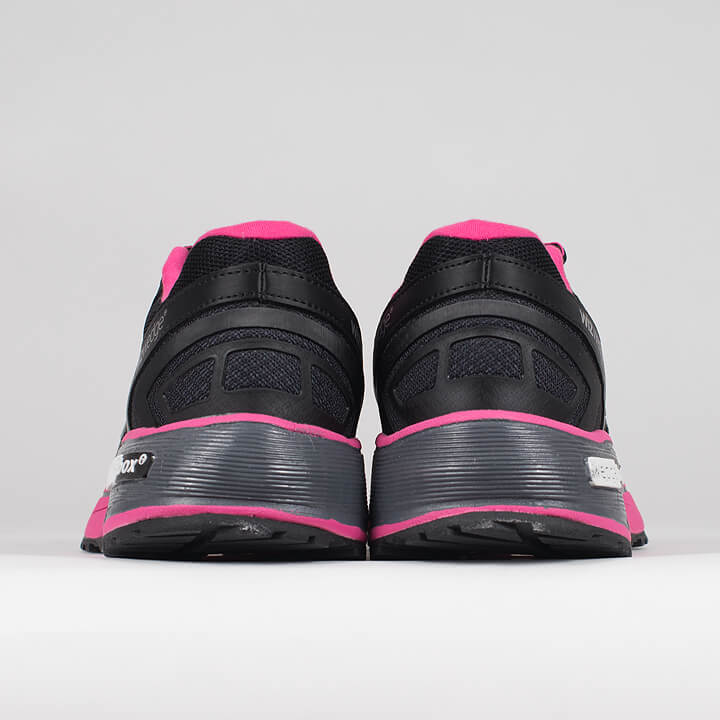 Dos des chaussures de running femme française Wizwedge Neon Universel noire pour douleur tendon d'achille